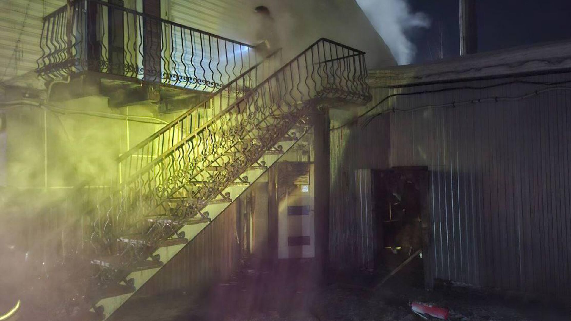 Администратора сауны, где погибли пять подростков, отправили под домашний арест 2071469511 001114626 1920x0 80 0 0 5c42b1f35653aa9aaa3eaf1df794f9f4 3